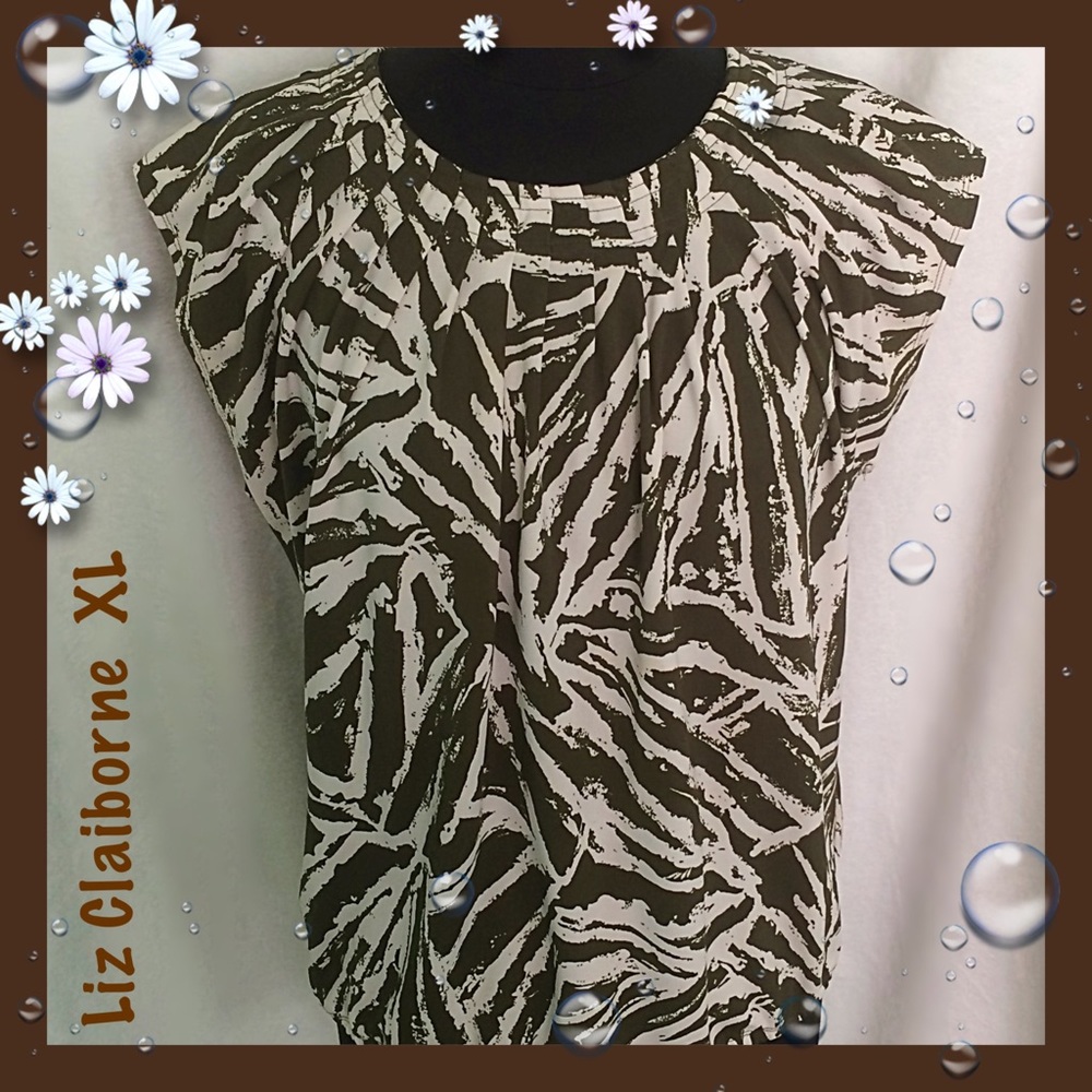 Liz Claiborne Abstract Print Pleated Top XL